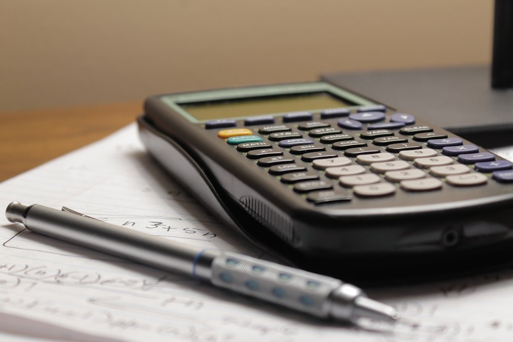 Conciliação Bancária Sem Planilha: Como Fazer em Minutos Recibos e calculadora conferidos na conciliação bancária mensal