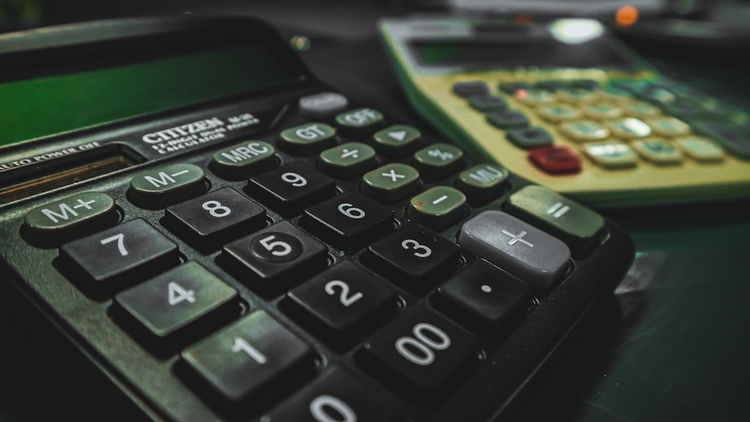 Antecipar Parcelas ou Investir? O Guia Definitivo Para Decidir Sem Dor de Cabeça