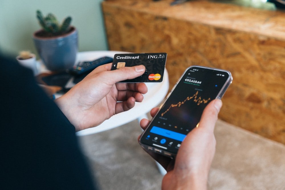 Como Aumentar o Limite do Cartão de Crédito: 5 Formas Reais Pedido de aumento do limite do cartão de crédito no aplicativo do banco