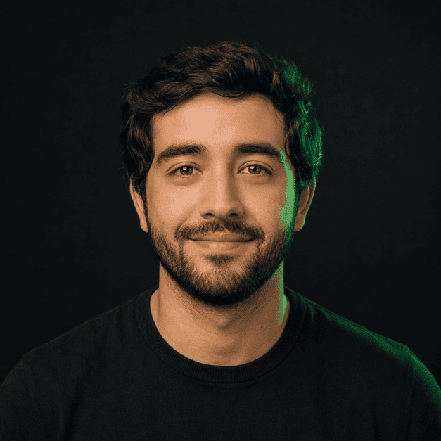 Caio, gerente financeiro responsável pela integração bancária do ZapGastos