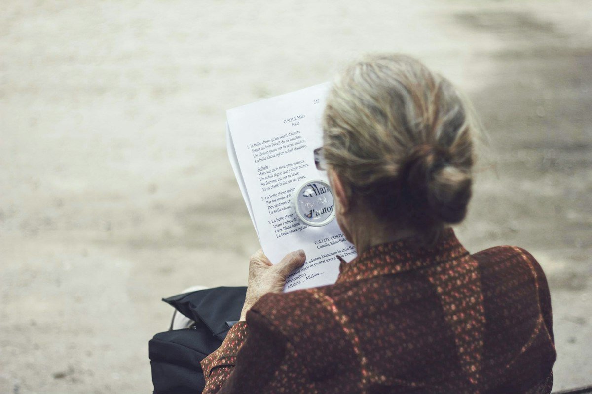 Leitura da taxa anual do CET na proposta de empréstimo antes da contratação