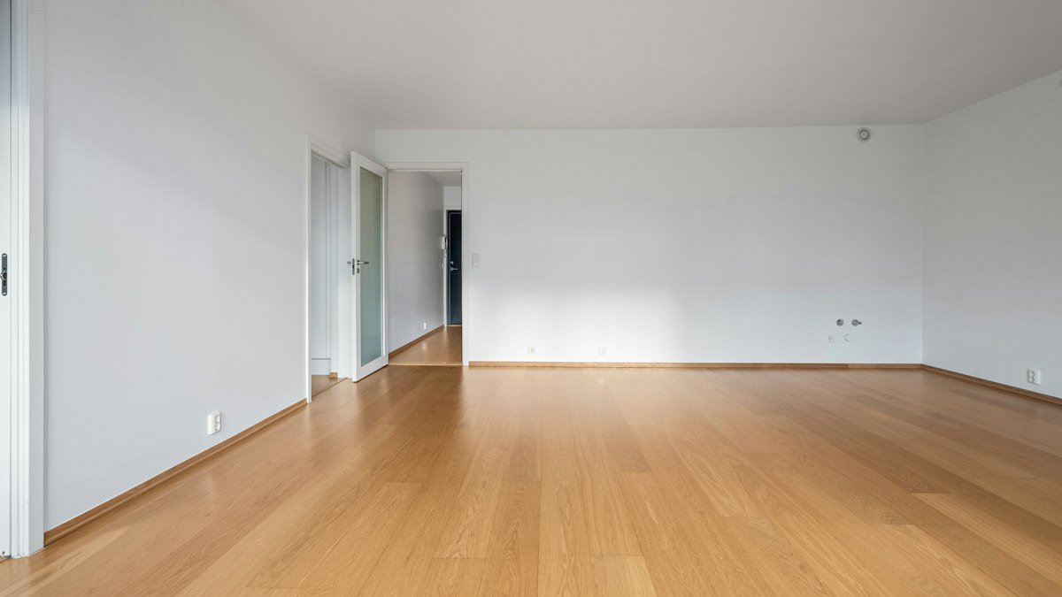 Apartamento vazio depois da quebra de contrato de aluguel, pronto para a entrega das chaves